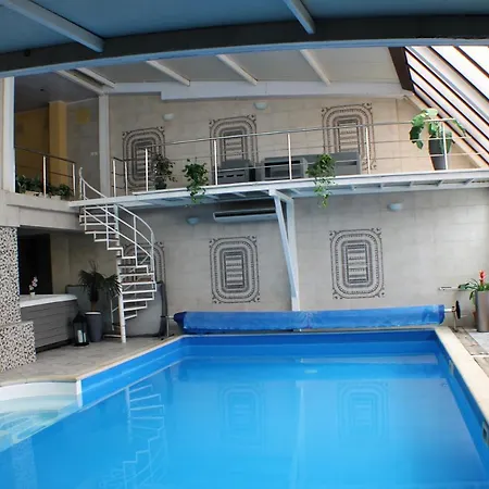 Семеен Хотел Перун אלנה