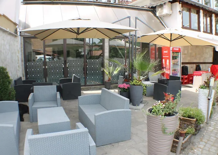 מלון Семеен Хотел Перун 2*